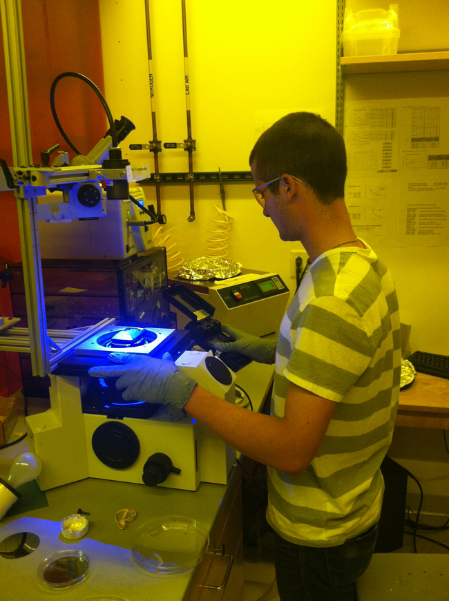 Caleb calibrates the UV light source before exposing the SU-8 photoresist. 