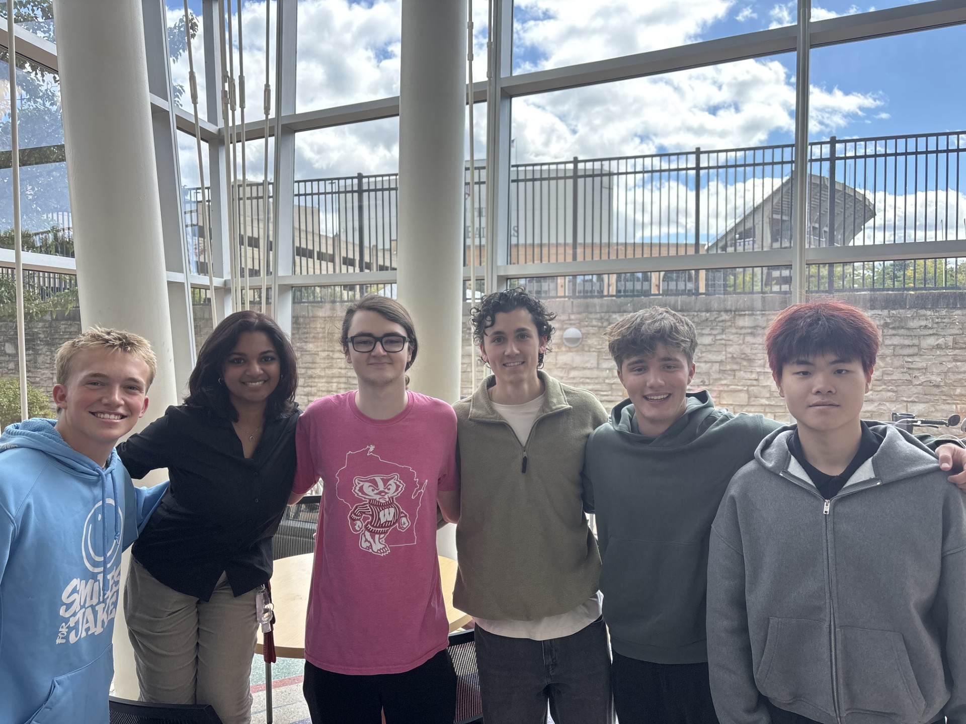 Team Members (from left to right): Will Aadland, Shriya Kulkarni, Freyja Heggeland, Mason Hanneman, Andrew Fanter and Xi Luo